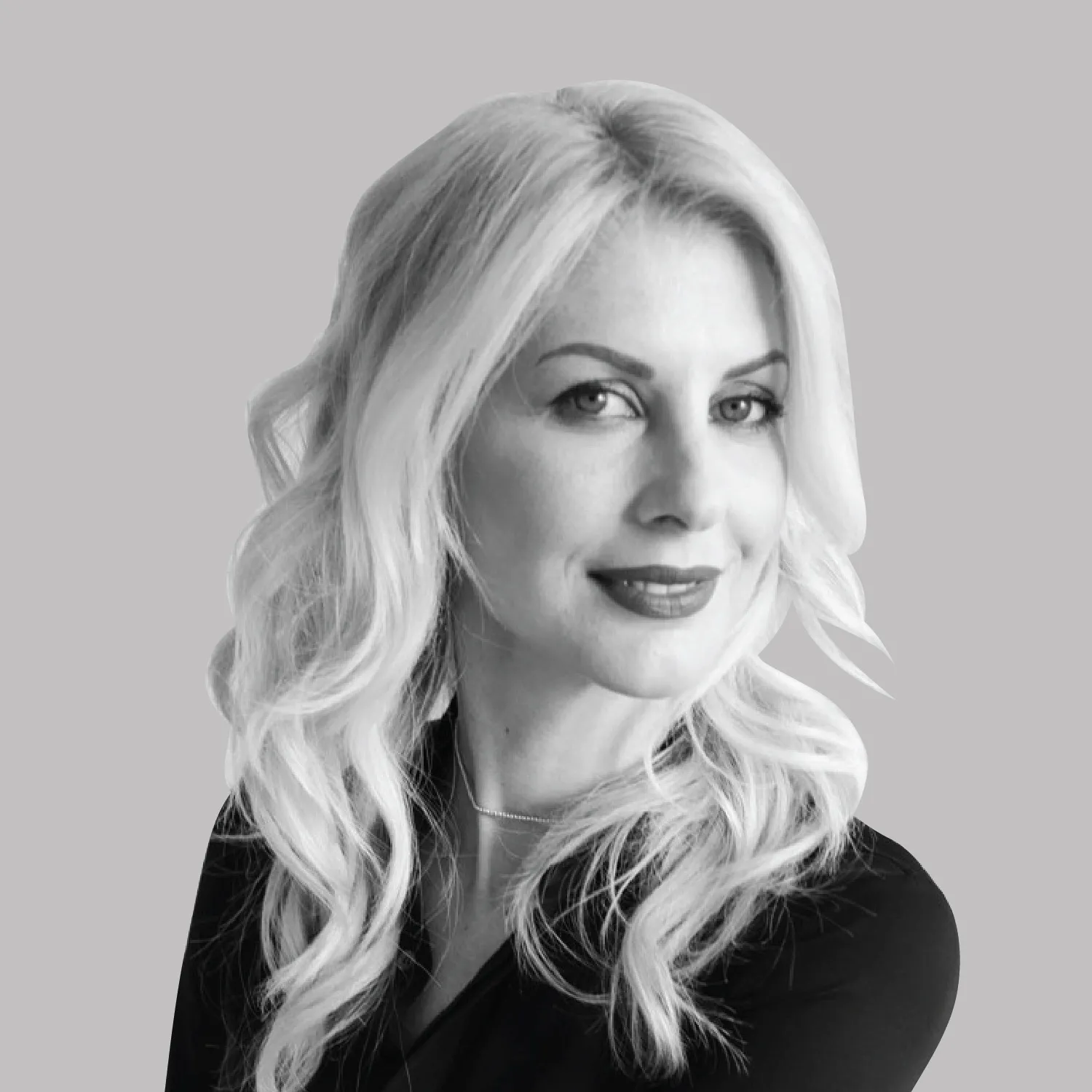 Mrs. Mia Zecevic